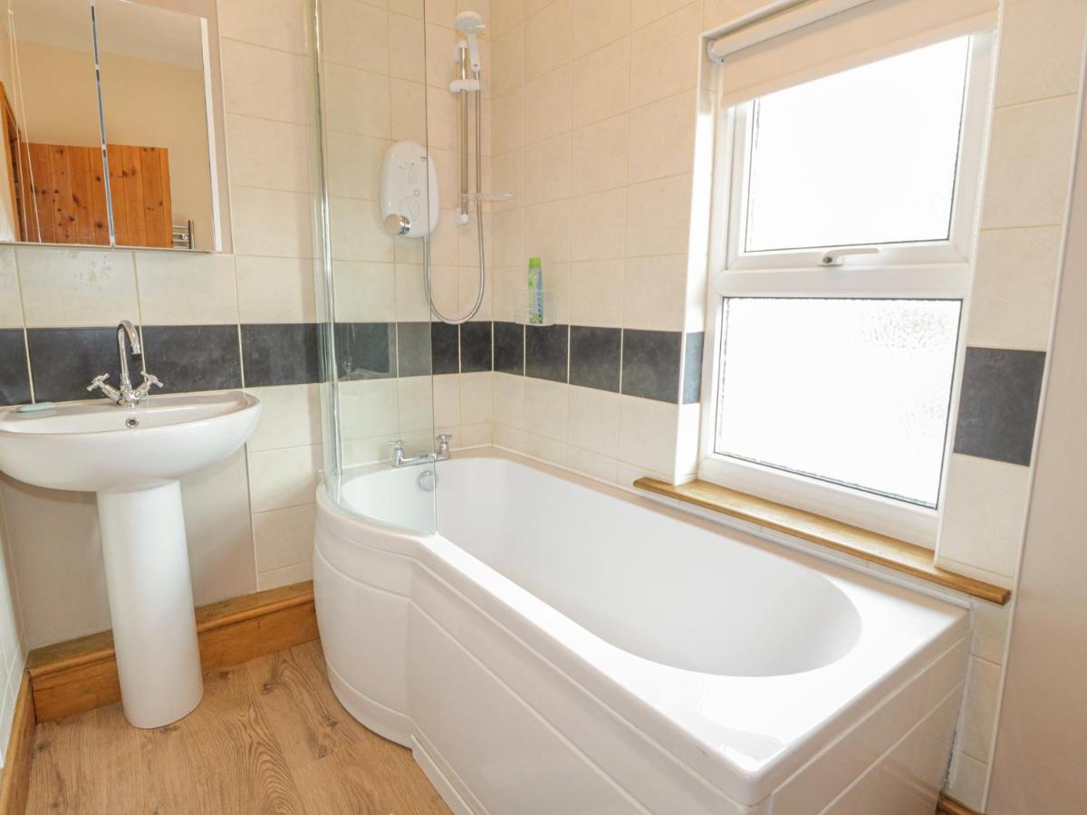 Jasmine Cottage Rhyl Exterior foto